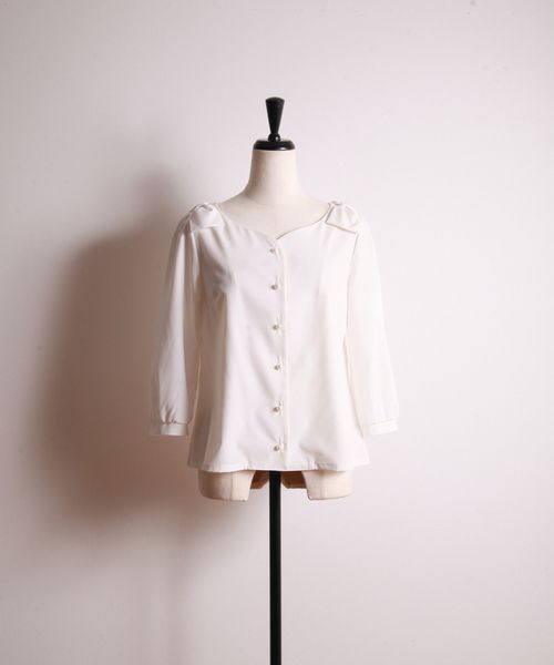 tocco closet（トッコ クローゼット）の「肩リボンつきハート