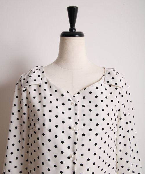 tocco closet（トッコ　クローゼット）の「肩リボンつきハートネックブラウス（シャツ/ブラウス・レディース・ライトグレー/オフホワイト/ブラック/ホワイト/ラベンダー/ピンクベージュ/ミント・M）」の22枚目の写真