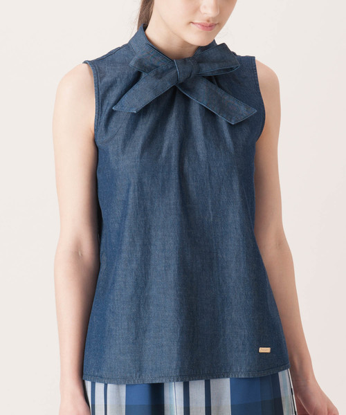 BLUE LABEL CRESTBRIDGE（ブルーレーベルクレストブリッジ）の「ライト 