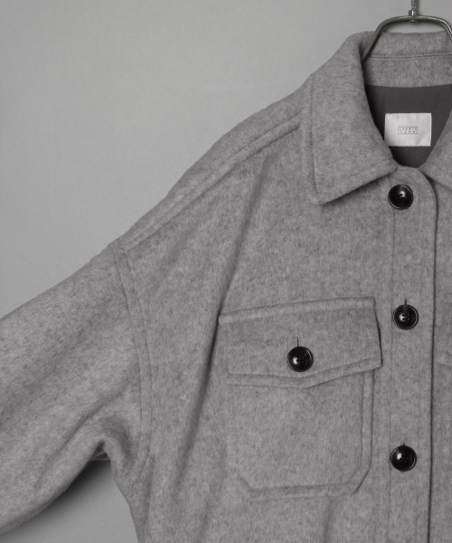 LOWRYS FARM（ローリーズファーム）の「シャギーＣＰＯジャケット　821721（その他アウター・レディース・グレー/ベージュ/ネイビー・FREE）」の11枚目の写真