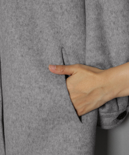 LOWRYS FARM（ローリーズファーム）の「シャギーＣＰＯジャケット　821721（その他アウター・レディース・グレー/ベージュ/ネイビー・FREE）」の4枚目の写真