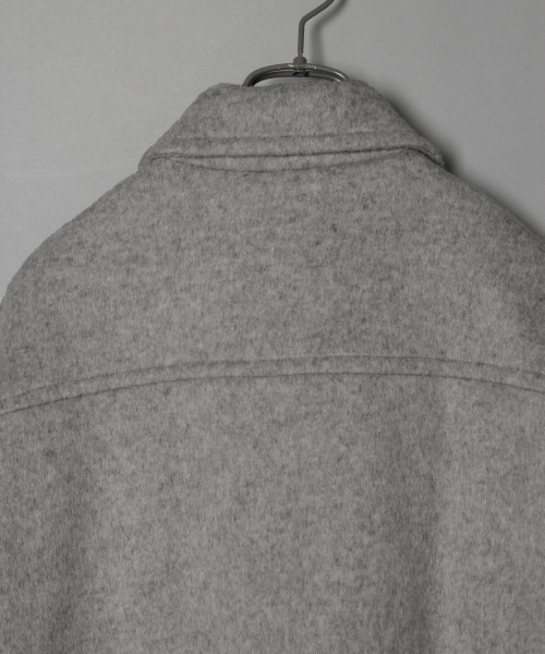 LOWRYS FARM（ローリーズファーム）の「シャギーＣＰＯジャケット　821721（その他アウター・レディース・グレー/ベージュ/ネイビー・FREE）」の8枚目の写真