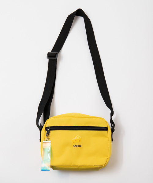 WEGO(ウィゴー)の「WEGO/チャーム付きミニショルダーバッグ(ショルダーバッグ・レディース・ホワイト/ブラック/パープル/ピンク/シルバー/イエロー/オレンジ/ブルー/その他1/ブラック系その他/ライトパープル/ライトピンク・FREE)」の19枚目の写真