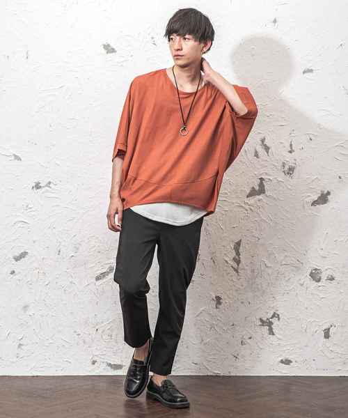 MinoriTY(マイノリティ)の「ドルマンワードドレープTシャツ(Tシャツ/カットソー・メンズ・ホワイト/ブラック/グレー/テラコッタ・FREE)」の7枚目の写真