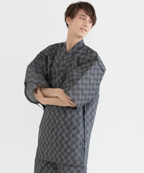 KYOETSU（キョウエツ）の「メンズ しじら 甚平（浴衣・メンズ・ブラック系その他/ブラック系その他2/ブラック系その他3/ブラック系その他4/グレー系その他/グレー系その他2/グレー系その他3/グレー系その他4/ブルー系その他/ブルー系その他2/ブルー系その他3/ブルー系その他4/ブラック系その他5/ブラック系その他6/ブラック系その他7/ブルー系その他5/ブルー系その他6/ブルー系その他7/ネイビー系2/インディゴブルー/ネイビー系3/ネイビー系/ネイビー系4/ネイビー系1・M/L/LL/3L）」の7枚目の写真