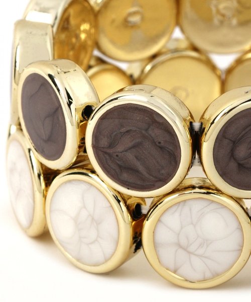 LAKOLE（ラコレ）の「ボリュームバングル / LAKOLE（バングル/リストバンド・レディース・グレー/オフホワイト・FREE）」の3枚目の写真