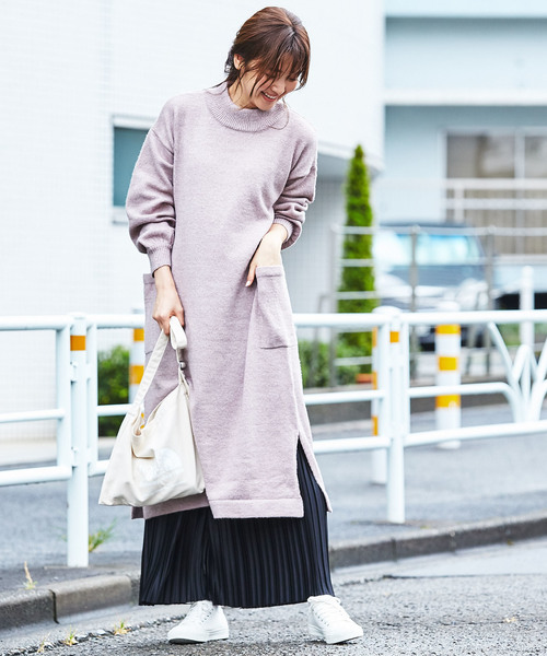 GeeRA(ジーラ)の「ボリュームスリーブスリットニットワンピ(ワンピース・レディース・ブラック/ピンク/グリーン・MEDIUM/LARGE/X-LARGE)」の4枚目の写真