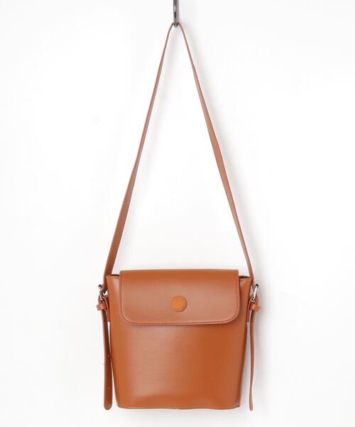 TABI PAL（タビパル）の「【TABI PAL】ニューレザー ショルダーバッグ（ショルダーバッグ・レディース・ブラウン系その他/ベージュ系その他/キャメル/イエロー系その他/ブラック系その他/イエロー系その他2/ブラック系その他2/ブラウン/ブラック/ベージュ/ブラウン系その他2/ブラック系その他3/ブラウン系その他3/イエロー系その他3・FREE）」の14枚目の写真