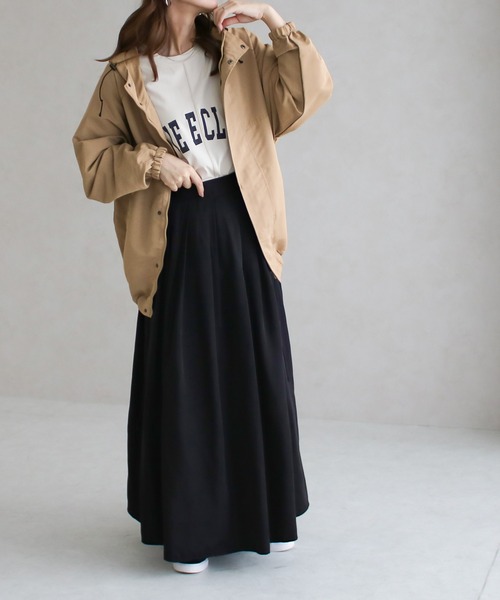 Social GIRL（ソーシャルガール）の「ラグランスリーブバックテールミリタリーオーバーサイズブルゾン（マウンテンパーカー・レディース・ブラック/ベージュ/カーキ/アイボリー/ホワイト×ブラウン/ブラック×ベージュ/モカ/ライトカーキ/ホワイト×グリーン・M）」の19枚目の写真