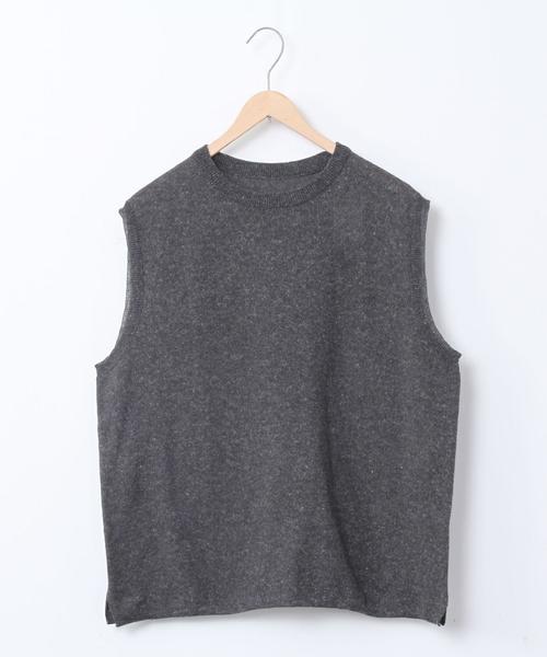 coen（コーエン）の「リネンミックスクルーネックベスト（ベスト・メンズ・ブラック/ベージュ・LARGE/SMALL/MEDIUM）」の3枚目の写真