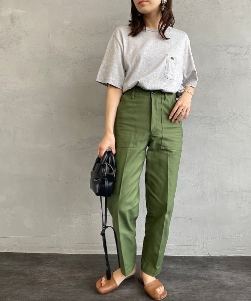 LACOSTE（ラコステ）の「[LACOSTE/ラコステ] ベーシッククルーネックポケットTシャツ（Tシャツ/カットソー・レディース・ネイビー/グレー/ホワイト/ブラック・4/3/5/2）」の8枚目の写真