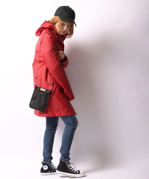 HUNTER（ハンター）の「HUNTER ORIGINAL PACKABLE PHONE POUCH(オリジナルパッカブルフォンポーチ) ハンター ミニショルダーバッグ（ショルダーバッグ・メンズ・ネイビー/ブラック/レッド/オレンジ/オリーブドラブ・FREE）」の8枚目の写真