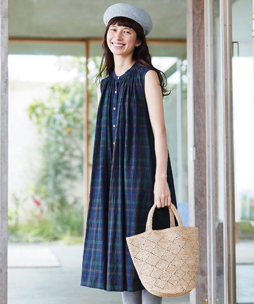 サニークラウズ ｆｅａｔ ｓｈｕｔｔｌｅ ｎｏｔｅｓ シャトルの通り道ワンピース レディース ワンピース Sunny Clouds サニークラウズ のファッション通販 Zozotown