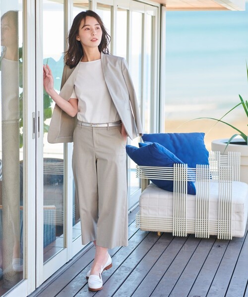 J.PRESS（ジェイプレス）の「【シワになりにくい】コットンフィッティーシャーク ノーカラージャケット（ノーカラージャケット・レディース・グレー系/ベージュ系/ダークブラウン系・11/9/7）」の4枚目の写真