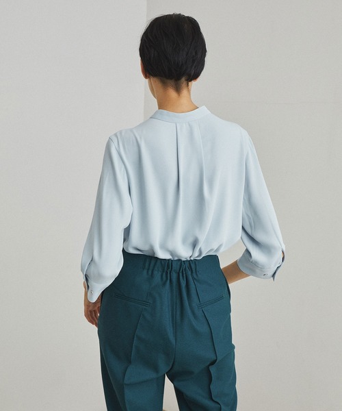 UNITED TOKYO フロントレイヤーブラウス(Size 2) UNITED TOKYO フロントレイヤーブラウス(Size 2)