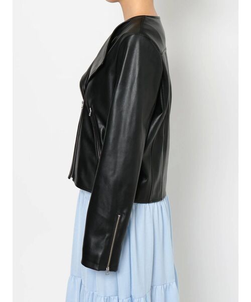 dazzlin（ダズリン）の「レザーライクシンプルライダース（ライダースジャケット・レディース・ブラック/ベージュ・FREE）」の12枚目の写真