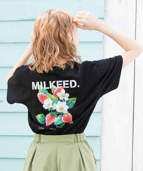 MILKFED.（ミルクフェド）の「SS TEE STRAWBERRY（Tシャツ/カットソー・レディース・ホワイト/ブラック/ネイビー・ONE SIZE）」の2枚目の写真