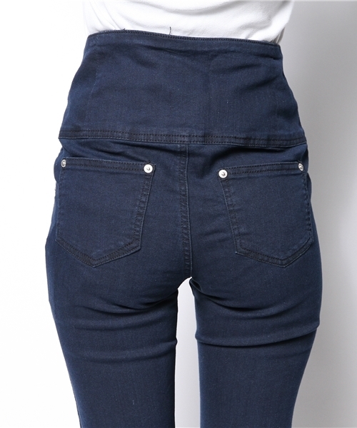 WEGO(ウィゴー)の「WEGO/ハイウエスト三釦スキニーパンツ(デニムパンツ・レディース・ブルー/ネイビー・LARGE)」の9枚目の写真