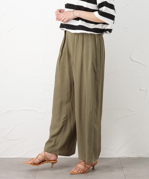 NAVY(ネイビー)の「レーヨンワイドパンツ(その他パンツ・レディース・ブラウン/ネイビー/ブラック/ストライプ/カーキ・フリー)」の8枚目の写真