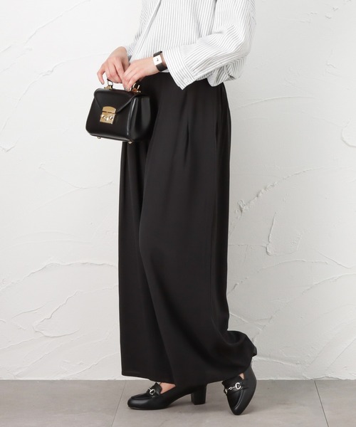 NAVY(ネイビー)の「レーヨンワイドパンツ(その他パンツ・レディース・ブラウン/ネイビー/ブラック/ストライプ/カーキ・フリー)」の21枚目の写真