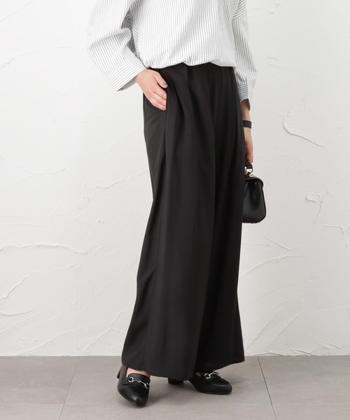 NAVY(ネイビー)の「レーヨンワイドパンツ(その他パンツ・レディース・ブラウン/ネイビー/ブラック/ストライプ/カーキ・フリー)」の22枚目の写真