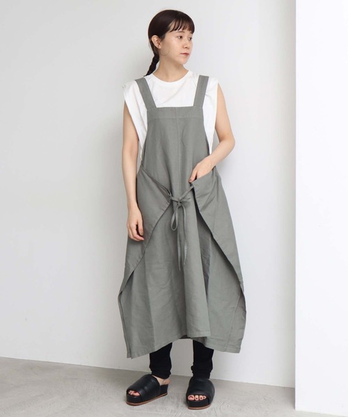 note et silence (ノートエシロンス)の「*◇C/Liツイル製品染 ジャンパースカート(ジャンパースカート・レディース・ホワイト/チャコールグレー/ライトカーキ・FREE)」の3枚目の写真