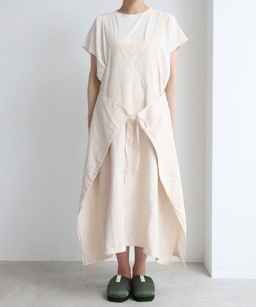 note et silence (ノートエシロンス)の「*◇C/Liツイル製品染 ジャンパースカート(ジャンパースカート・レディース・ホワイト/チャコールグレー/ライトカーキ・FREE)」の10枚目の写真