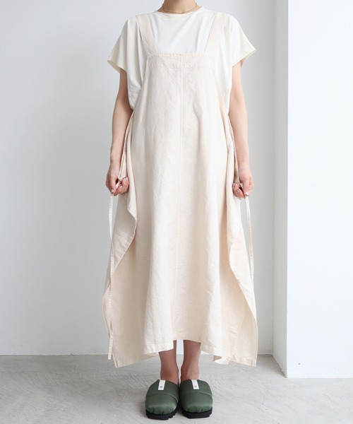 note et silence (ノートエシロンス)の「*◇C/Liツイル製品染 ジャンパースカート(ジャンパースカート・レディース・ホワイト/チャコールグレー/ライトカーキ・FREE)」の11枚目の写真