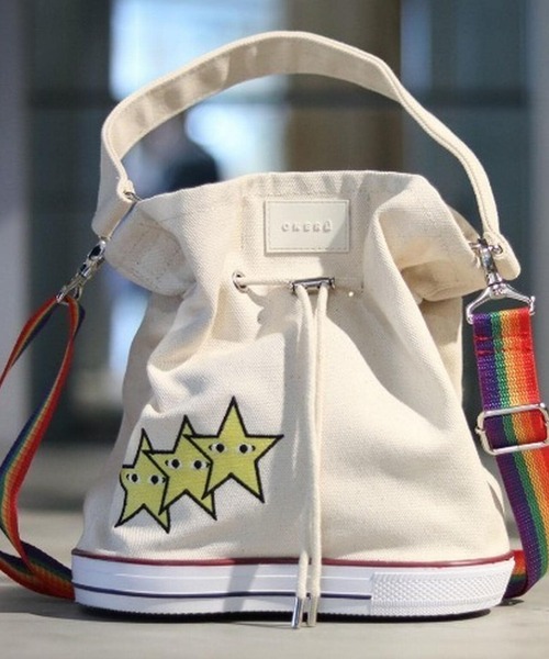 OKERU（オケル）の「OKERU/オケル/別注2way巾着バッグ/C-2（ショルダーバッグ・レディース・ホワイト/ブラック/カーキ・FREE）」の14枚目の写真