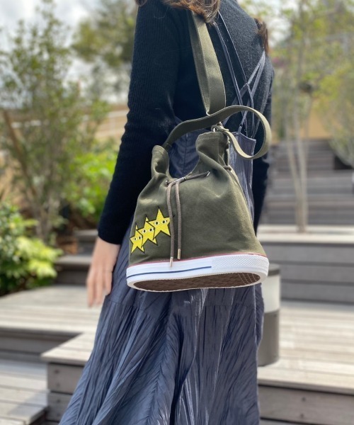 OKERU（オケル）の「OKERU/オケル/別注2way巾着バッグ/C-2（ショルダーバッグ・レディース・ホワイト/ブラック/カーキ・FREE）」の3枚目の写真