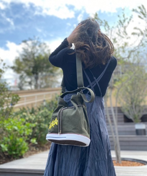 OKERU（オケル）の「OKERU/オケル/別注2way巾着バッグ/C-2（ショルダーバッグ・レディース・ホワイト/ブラック/カーキ・FREE）」の11枚目の写真