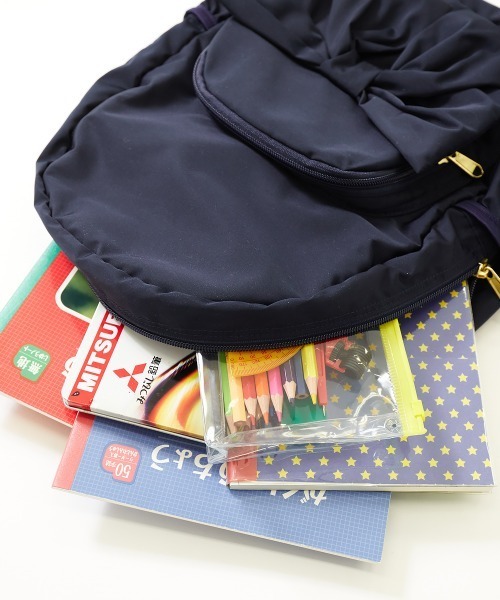 devirock(デビロック)の「リボンリュック(バックパック/リュック・キッズ・スモークピンク/ベージュ/ネイビー/パープル・S/M)」の8枚目の写真