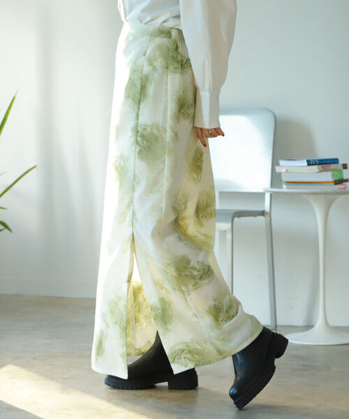 BeAMS DOT（ビームスドット）の「BeAMS DOT / マーブル柄 サイドスリットスカート（スカート・レディース・グリーン/ブラック・FREE）」の6枚目の写真