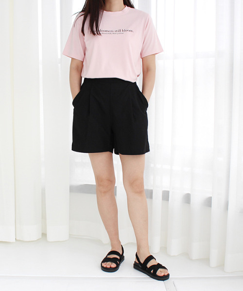 MODE ROBE(モードローブ)の「ショートパンツ(その他パンツ・レディース・ブラック/ブルー・FREE)」の16枚目の写真