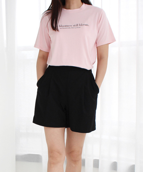 MODE ROBE(モードローブ)の「ショートパンツ(その他パンツ・レディース・ブラック/ブルー・FREE)」の3枚目の写真