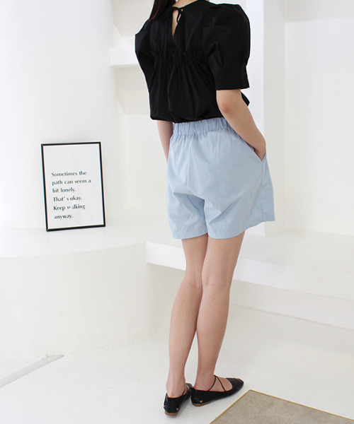 MODE ROBE(モードローブ)の「ショートパンツ(その他パンツ・レディース・ブラック/ブルー・FREE)」の6枚目の写真