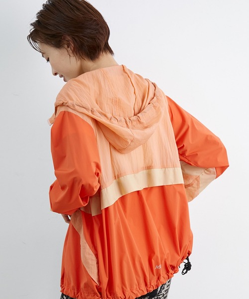 NERGY（ナージー）の「配色ウィンドブレーカー（ブルゾン・レディース・ターコイズブルー/オレンジ・FREE）」の7枚目の写真