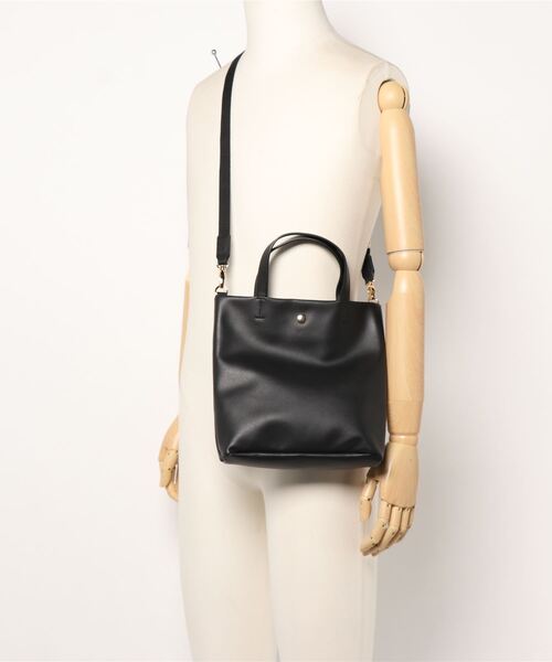 HONEYSUCKLE ROSE(ハニーサックルローズ)の「【HONEYSUCKLE ROSE】ミニショルダートート(ショルダーバッグ・レディース・オフホワイト/ブラック/ベージュ・ONE SIZE)」の5枚目の写真