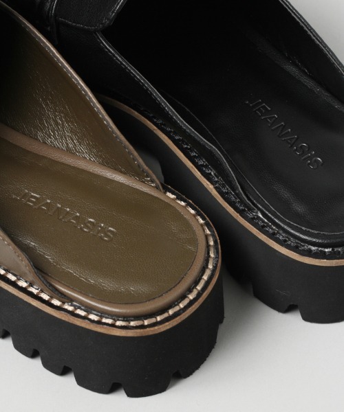 JEANASIS（ジーナシス）の「アツゾコミュールローファー/953908（ローファー・レディース・ブラック/ブラウン・M/L）」の7枚目の写真