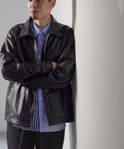 NOLLEY'S goodman（ノーリーズグッドマン）の「【WORK ABOUT/ワークアバウト】CREW JACKET フェイクレザー コーチジャケット（ライダースジャケット・メンズ・ブラック/グレー・S/M/L）」の2枚目の写真