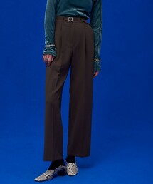 タックストレートセンタープレスパンツ