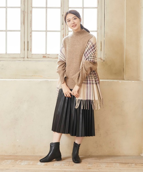 menue（メヌエ）の「スクエアトゥセンターシームショートブーツ（ブーツ・レディース・アイボリー/ブラック/ベージュ系その他・XS/S/M/L/LL/3L）」の12枚目の写真