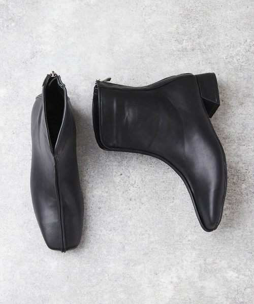 menue（メヌエ）の「スクエアトゥセンターシームショートブーツ（ブーツ・レディース・アイボリー/ブラック/ベージュ系その他・XS/S/M/L/LL/3L）」の21枚目の写真