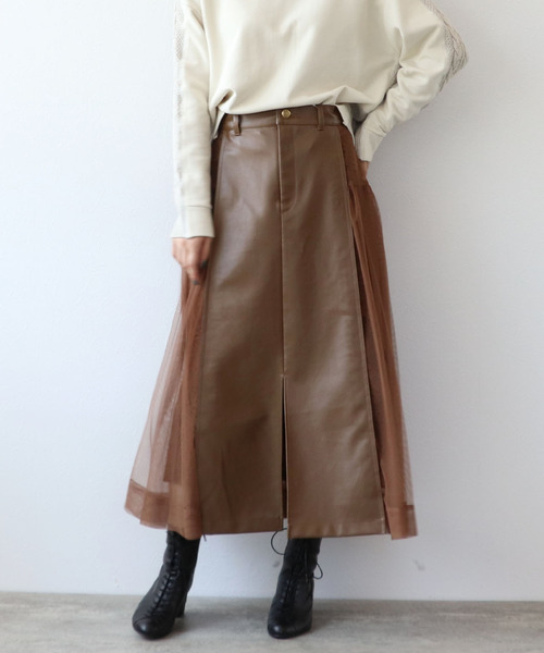 Three Four Time(スリーフォータイム)の「フェイクレザーチュールプリーツスカート(スカート・レディース・ブラック/キャメル・ONE SIZE)」の1枚目の写真