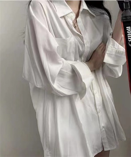 Dream garden(ドリームガーデン)の「ロング丈無地シャツ(長袖)(シャツ/ブラウス・レディース・ホワイト/ブルー・S/L/XL/M)」の8枚目の写真