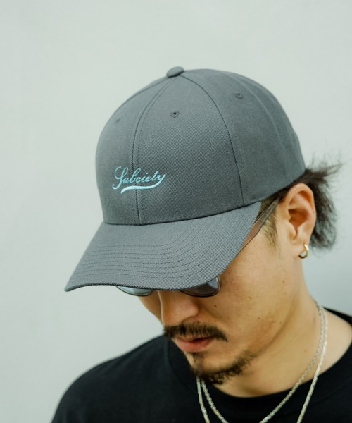 Subciety（サブサエティ）の「SNAPBACK CAP-SLUGGER-（キャップ・メンズ・ホワイト/ブラック/グレー・FREE）」の3枚目の写真