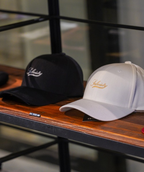 Subciety（サブサエティ）の「SNAPBACK CAP-SLUGGER-（キャップ・メンズ・ホワイト/ブラック/グレー・FREE）」の11枚目の写真