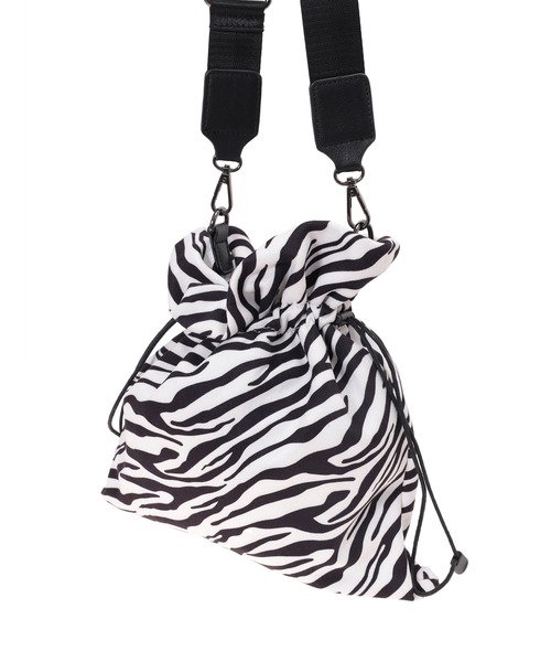 Edit Sheen（エディットシーン）の「巾着ゼブラトートバッグ（トートバッグ・レディース・ブラック・FREE）」の12枚目の写真