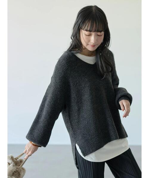 earth music&ecology（アースミュージックアンドエコロジー）の「ブラッシュヤーンＶネックプルオーバー＊（ニット/セーター・レディース・チャコールグレー/ベージュ/アイボリー/ミント・FREE）」の22枚目の写真