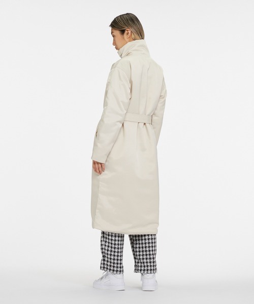 NIKE(ナイキ)の「ナイキ ウィメンズ SYN トレンド パーカ / Nike Sportswear Synthetic-Fill Women's Parka <XS-2XL 展開>(ステンカラーコート・レディース・クリーム/ブラック・S/M/L/2XL/XL/XS)」の20枚目の写真